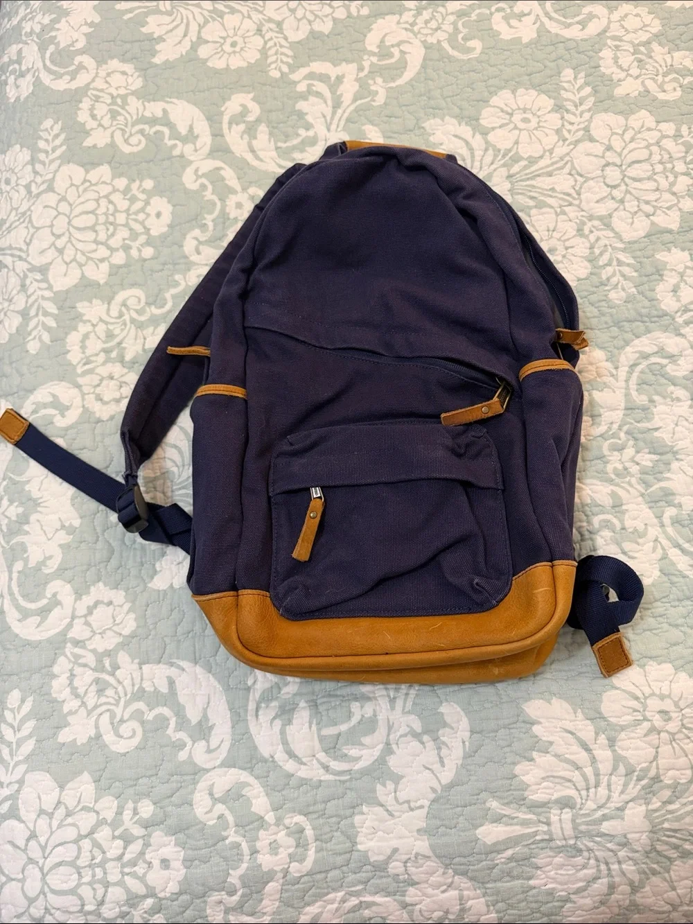 Duluth trading Backpack with Tan Accents